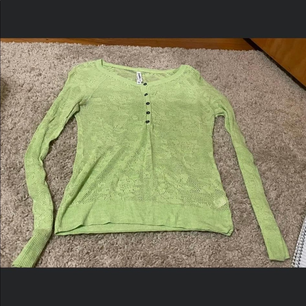 Aeropostale brand size med